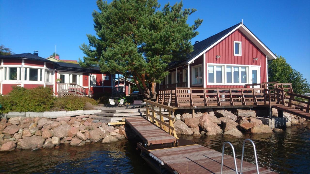 Rantakari Cottage Kotka Bagian luar foto